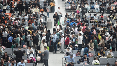  Trung Quốc bùng nổ du lịch trong và ngoài nước dịp 'Siêu tuần lễ vàng'