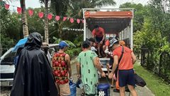 Hàng chục nghìn người tìm nơi trú ẩn khi bão Kalmaegi đổ bộ vào Philippines