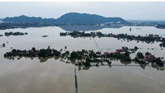 Hơn 900 người thiệt mạng và hàng trăm người mất tích do mưa lũ tại châu Á