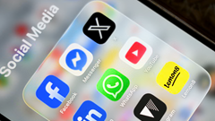 Thế giới siết chặt mạng xã hội bảo vệ trẻ em