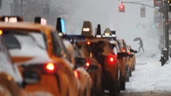 ​Người dân Mỹ chống chọi với bão mùa Đông khắc nghiệt những ngày qua