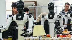 Quay video việc nhà đào tạo robot giúp việc tương lai