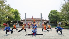 Du lịch “trốn” nắng dịp lễ 30.4-1.5