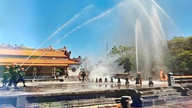 Huế diễn tập chữa cháy, cứu nạn tại nhiều di tích trọng điểm