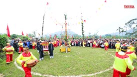 Độc lạ lễ hội Tìm trâu và mở cửa rừng ở Hà Tĩnh