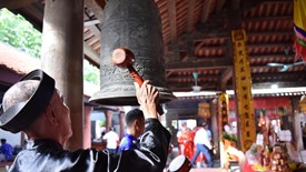Độc đáo tục kết chạ ngàn năm giữa hai làng Vạn Phúc - Nga My