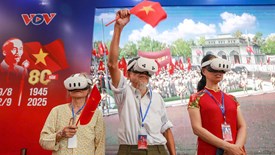 Đến Dinh Độc Lập để “Trở về thời khắc thiêng liêng”
