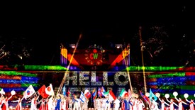  Mở thêm cánh cửa đến với văn hóa
