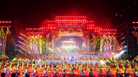 “Linh thiêng nguồn cội” mở mùa hành hương về Đất Tổ