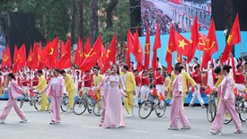 TP.HCM: Pháo hoa rực sáng nhiều điểm cùng các sự kiện hấp dẫn dịp 30.4 – 1.5