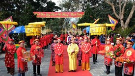 Rộn ràng khai hội Đền thờ vua Lê Lợi đầu xuân