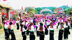 Lan tỏa phong trào văn nghệ quần chúng các dân tộc Sơn La