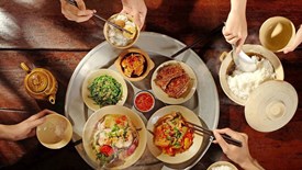 Sức hút từ cuộc thi viết về chủ đề “Bữa cơm gia đình ấm áp yêu thương”