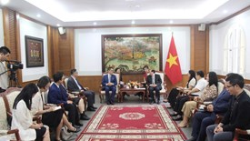 Thúc đẩy hợp tác văn hóa, nghệ thuật Việt Nam – Trung Quốc