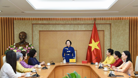 Đẩy nhanh xây dựng hồ sơ đề cử UNESCO ghi danh áo dài Việt Nam 