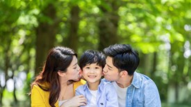 8 điều cha mẹ không nên chia sẻ với con cái dù gia đình có hạnh phúc đến đâu