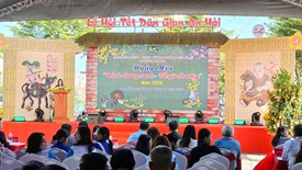 Ấm áp Ngày hội “Bánh chưng xanh - Tết yêu thương” bên bờ sông Hàn