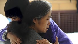 Tôi chỉ hối hận khi cha mẹ đã già: 3 điều “bất hiếu” núp bóng sự bận rộn mà chúng ta vẫn làm mỗi ngày