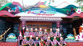 Sắc màu văn hóa dân tộc Mông hội tụ, kết nối và lan tỏa tại Điện Biên