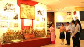  Phát huy hơn nữa giá trị di sản về Chủ tịch Hồ Chí Minh trong hoạt động du lịch