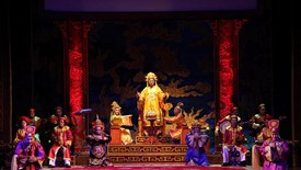  Những “nút thắt” kìm hãm sự tự chủ của đơn vị nghệ thuật công lập