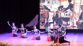 Xây dựng thương hiệu quốc gia cho công nghiệp văn hóa: Cần cơ chế cởi mở và chiến lược bài bản