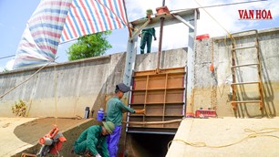 Hồi âm: Sau phản ánh của Báo Văn Hóa, Hà Tĩnh sửa cống kênh Ngàn Trươi