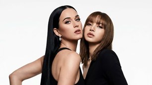 Katy Perry, Lisa (BlackPink) và dàn sao hạng A “đổ bộ” lễ khai mạc World Cup 2026