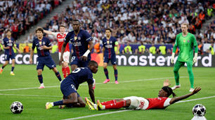 Hàng loạt tranh cãi không hồi kết tại chung kết Champions League