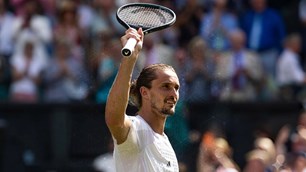 Đánh bại “hiện tượng” Arthur Fery, Zverev lần đầu vào chung kết Wimbledon 
