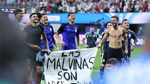 Argentina đối diện án phạt từ FIFA sau màn ăn mừng gây tranh cãi