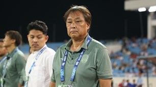HLV Campuchia: “Xuân Son khiến hàng phòng ngự của chúng tôi phải làm việc rất vất vả”