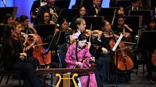 “Khát vọng mùa Xuân” - hoà nhạc đặc biệt chào mừng Đại hội đại biểu toàn quốc lần thứ XIV của Đảng