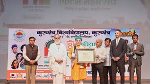 Phim “Vườn tình yêu” về Quan họ Việt Nam giành giải Xuất sắc tại LHP Quốc tế Haryana lần thứ 8