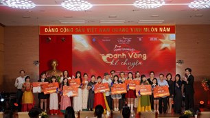 9 thí sinh được trao giải cuộc thi “Oanh vàng kể chuyện“