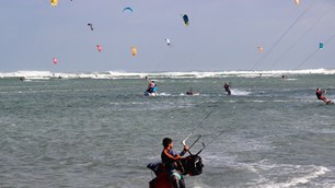 “Đánh thức” đại dương, nâng tầm du lịch