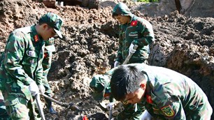 Phát hiện thêm 14 hài cốt liệt sĩ tại Công viên Lê Thị Riêng