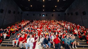 “Phí Phông: Quỷ máu rừng thiêng” lập kỷ lục doanh thu