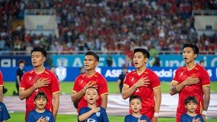 Bản lĩnh nhà vô địch phải lên tiếng
