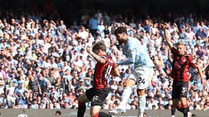 Cherki lập cú đúp kiến tạo, Man City ngược dòng nghẹt thở trước Bournemouth