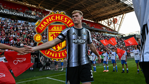 Tin chuyển nhượng 25.8: Man United gặp khó, Newcastle quyết không bán Lewis Hall