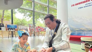 Giữ hồn Trung thu từ những trò chơi dân gian