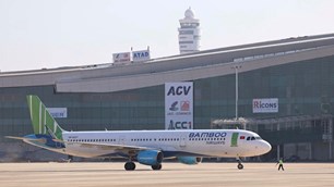 Long Thành đón 3 chuyến bay chở khách đầu tiên