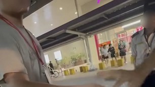 Vụ 3 mẹ con bị nghi “ăn cắp” tại Aeon Mall: Khi nào bảo vệ được phép khám xét, cưỡng chế?