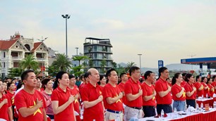 Quảng Ninh: Hơn 31.000 người tham gia chương trình “Cùng Việt Nam tiến bước”