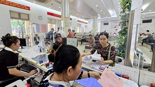 Hàng xóm không ký giáp ranh, hồ sơ sổ hồng không thể cứ thế nằm chờ