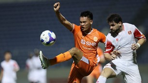 Ngoại binh tăng, tiền đạo nội đứng trước bài toán cạnh tranh