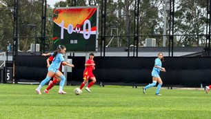 U15 nữ Việt Nam nhận thất bại trước U15 nữ NSW Sky tại Australia