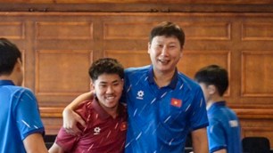 Ngô Đăng Khoa chia tay đội tuyển Việt Nam vì chấn thương