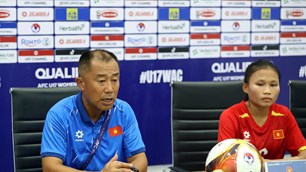 “U17 nữ Việt Nam thắng đậm nhờ giữ được sự bình tĩnh”